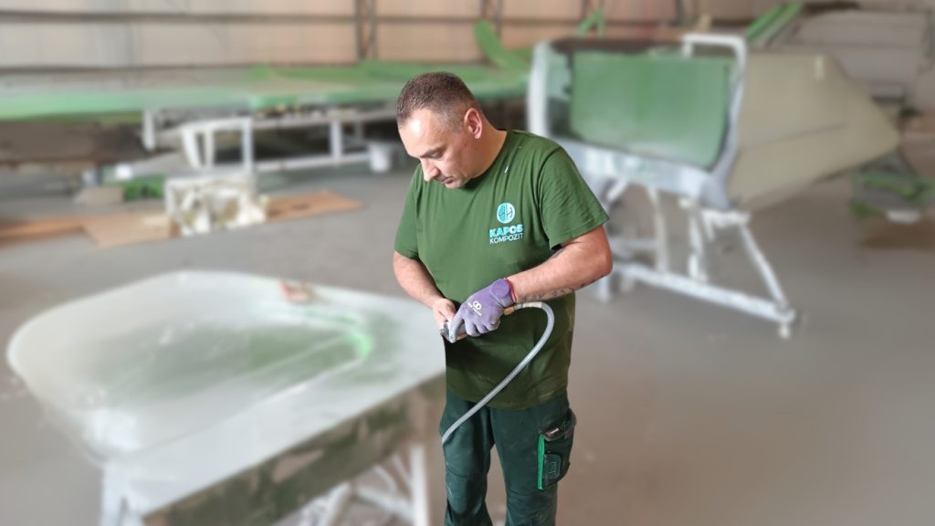 kompozit, Kiss Sándor, Kapos Kompozit,