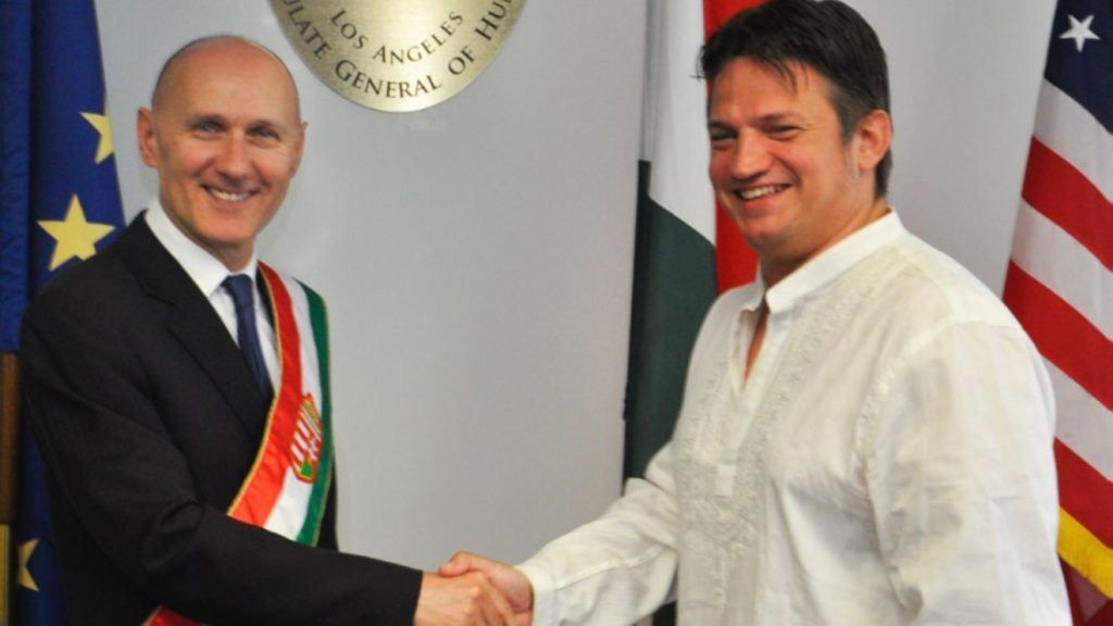 Korday Péter dr. Kálmán László főkonzullal Los Angelesben