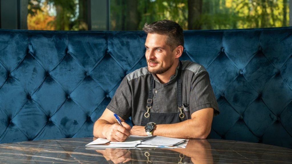 Piltz Zoltán, Újváros Bisztró