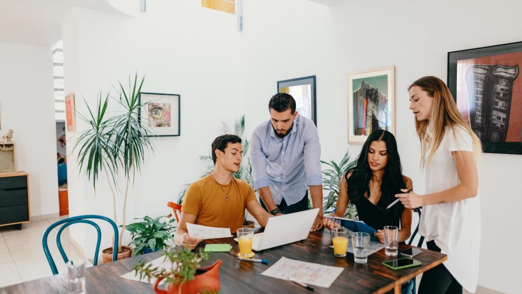 vállalkozásindítás, tippek