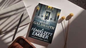 fémjelzett ember, kritika