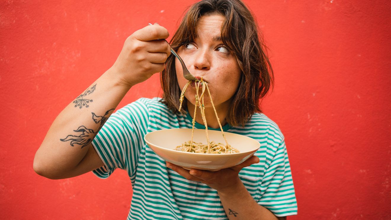 manopauza miatti evés, evészavar, homonális evészavar, spagetti