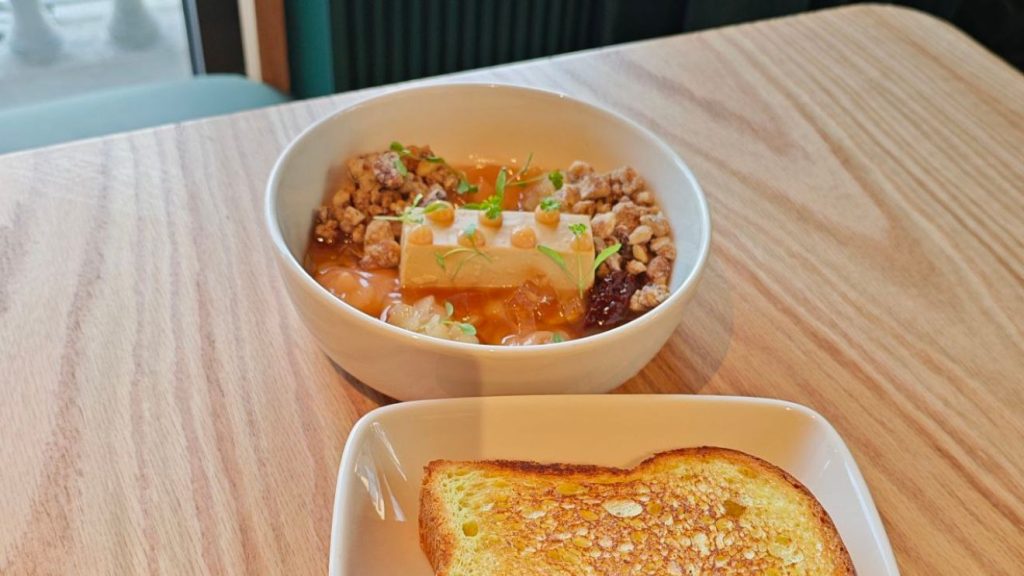 Kacsamáj, Szaletly, Time Out Market, 