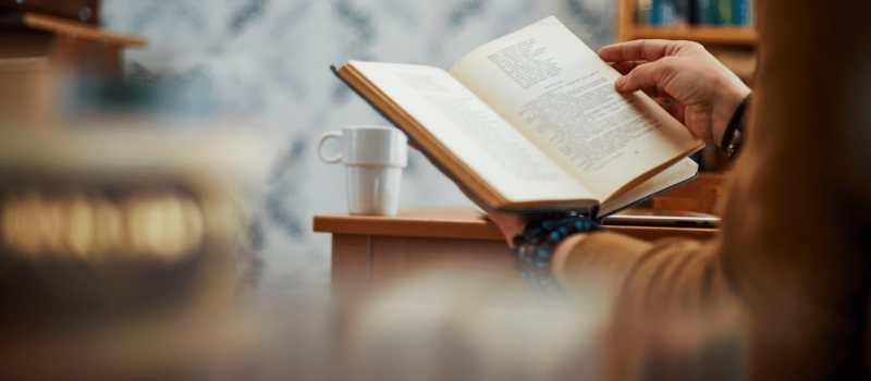 könyv olvasás vagy e-book