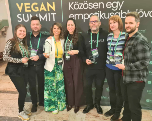 Kép forrása: Bolbás Csilla by WakeUp Magazin