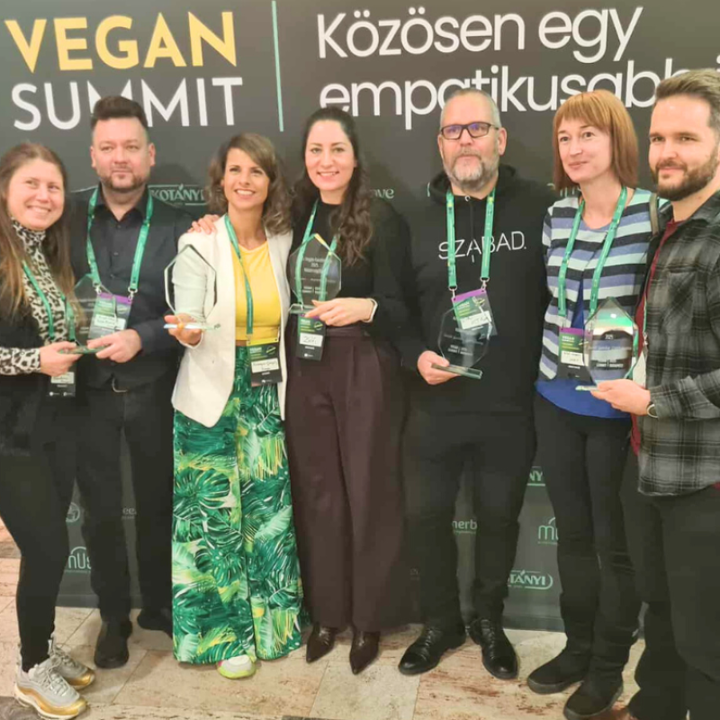 Kép forrása: Bolbás Csilla by WakeUp Magazin