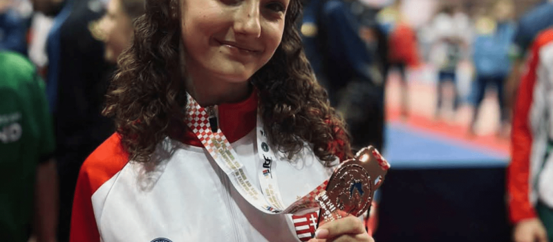 Cseresznyés Lea bronzérmes