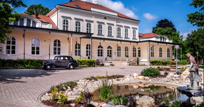 Galéria és Aukciós Ház