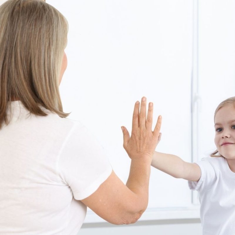 gyermeknevelés, mini me, kicsi én,