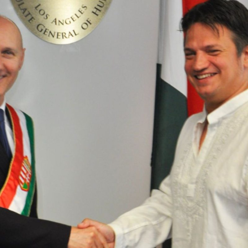 Korday Péter dr. Kálmán László főkonzullal Los Angelesben