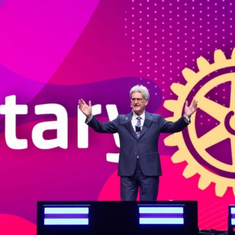 Rotary Club, diákcsere, jótékonyság, centenárium