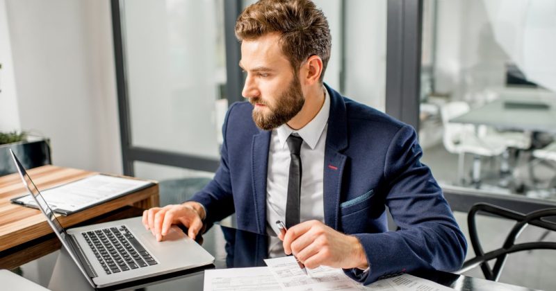 Forrás: Canva @rossandhelen