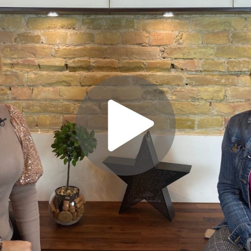 dr. Murányi Ildikó, Koronczai Rita