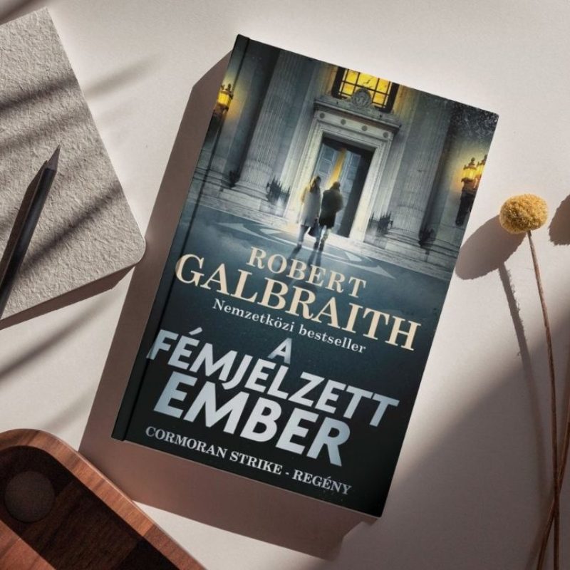 fémjelzett ember, kritika