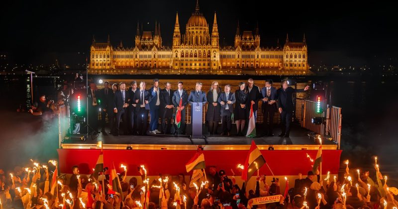 rendszerváltás, kormányváltás,