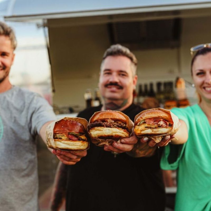 Bitang Burger, év hamburgerezője,