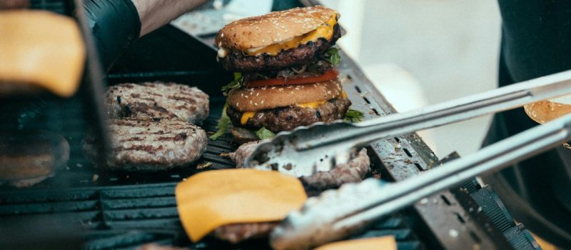 grill hamburger recept