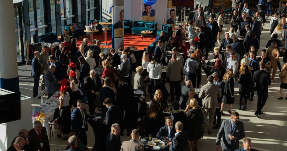 életbiztosítás, konferencia, AI, mesterséges intelligencia