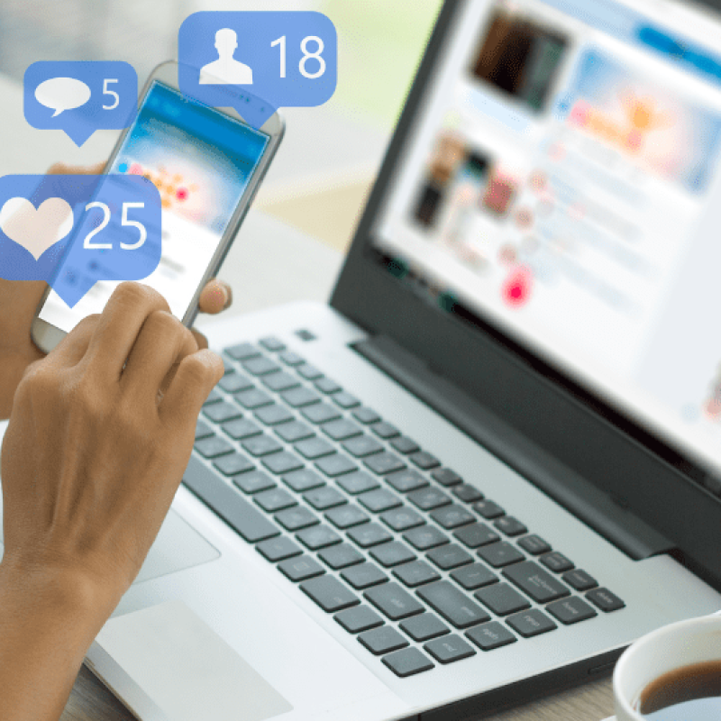 közösségi média, vállalkozásindítás, tippek, marketing,