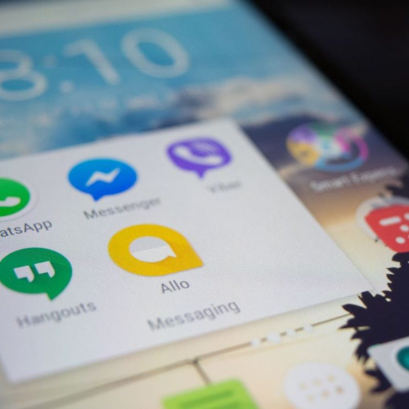 messenger, viber, hangouts, whatsup Kép forrása Canva - Alok Sharma