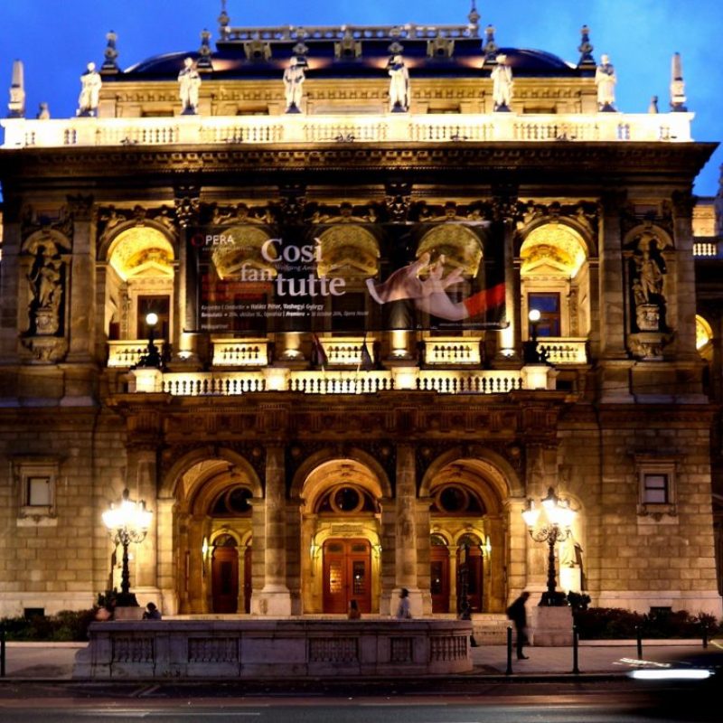opera, budapest, Magyar Állami Operaház, este Kép forrása Wikipédia by Thaler Tamas