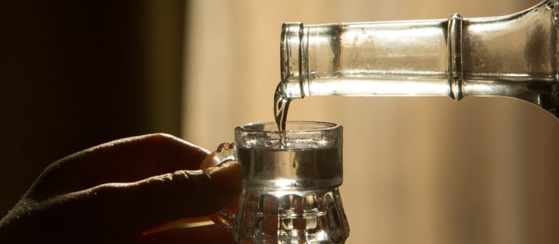 pálinka, feles, alkohol Forrás Canva – Getty Images @tokodigabor pálinkafőzde. magyarország, pálinka