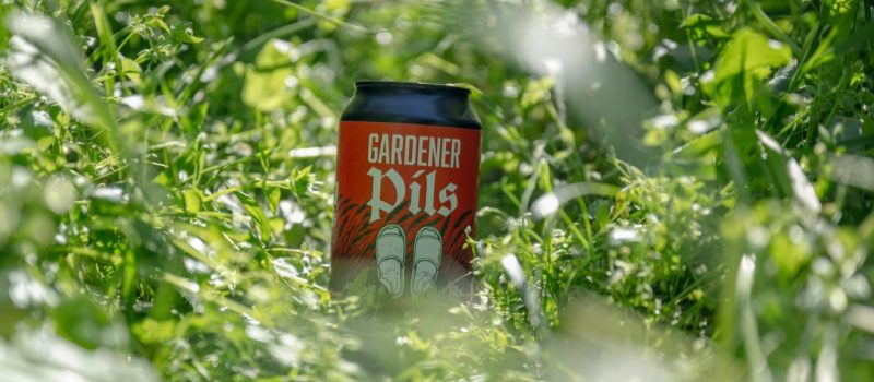 vágatlan május, gardener,